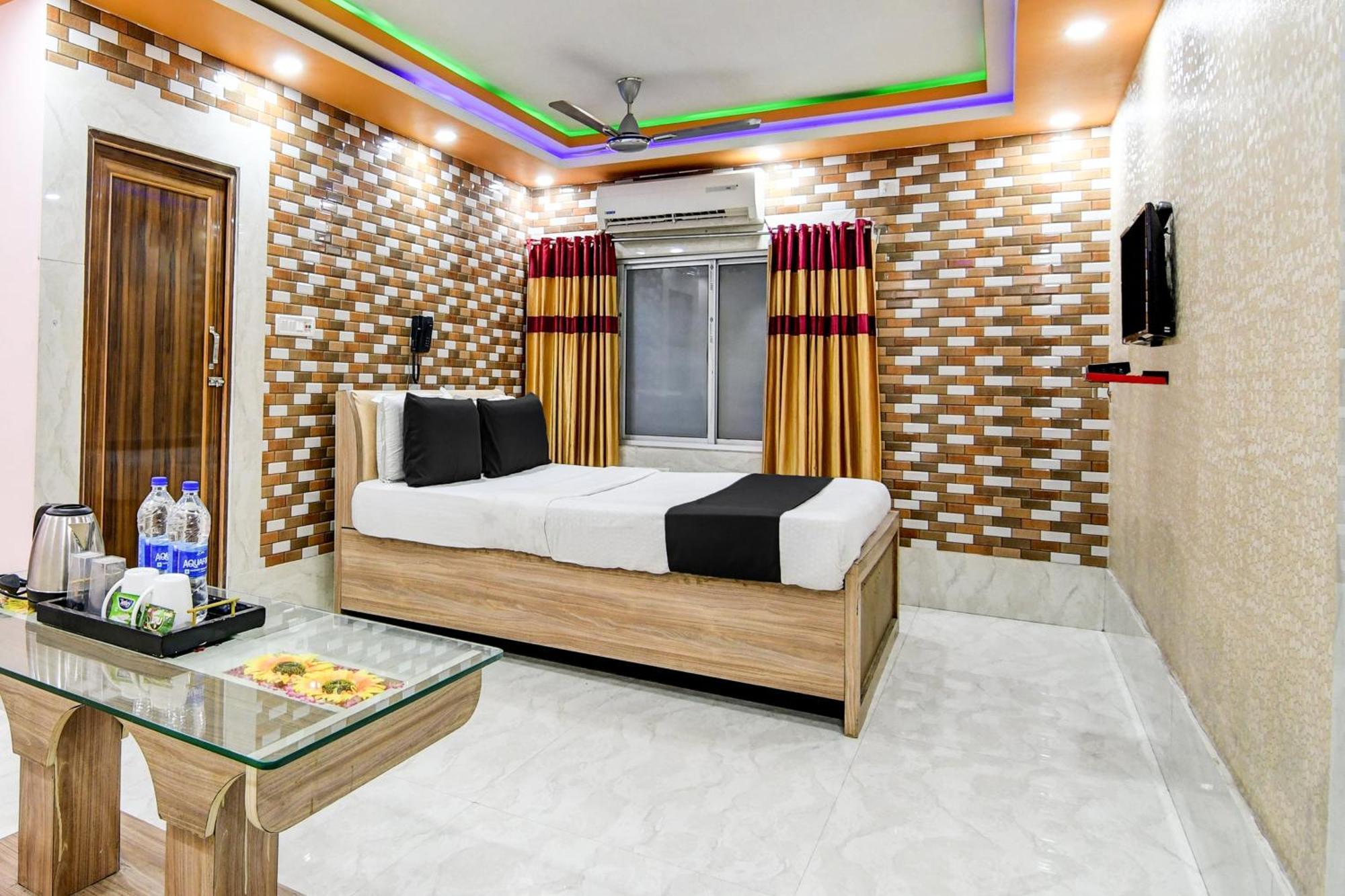 Super Collection O Raj Guest House Near Kolkata Airport Gauripur  Екстер'єр фото